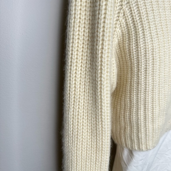 Elle Tahari |  DRESS SWEATER RALEIGH SIZE Medium - Picture 7 of 16